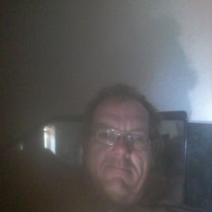 Meet your Posher, Louis